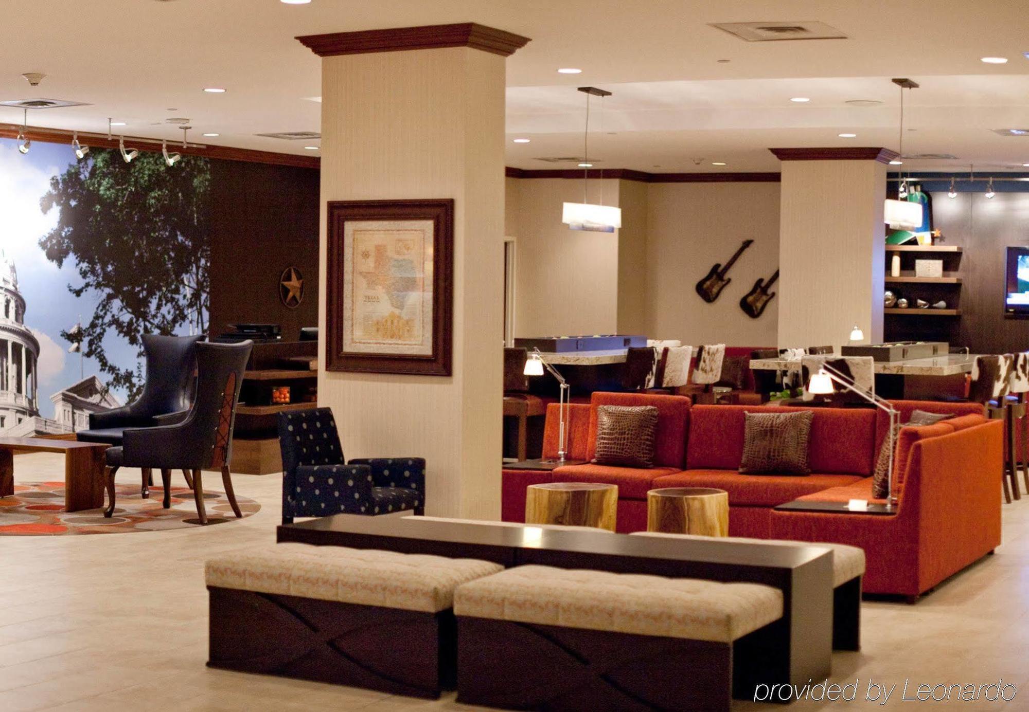 Отель Courtyard Austin Downtown/Convention Center Интерьер фото
